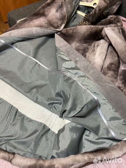 Шуба мутоновая с капюшоном