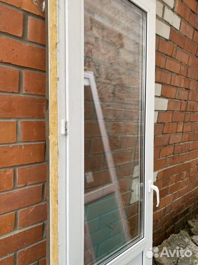 Двери пластиковые входные