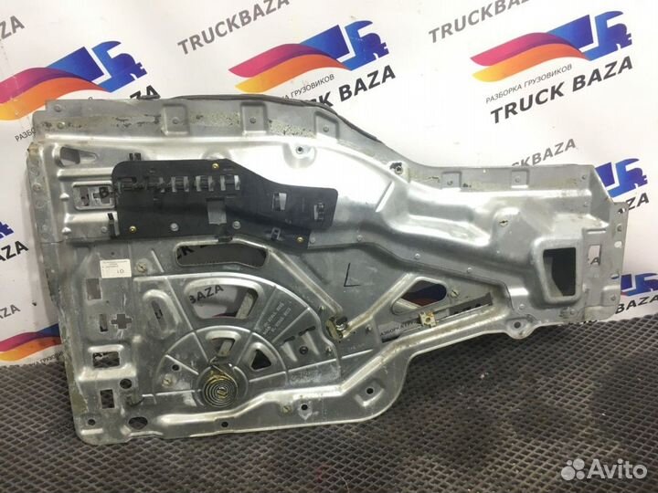 Стеклоподъемник электрический левый