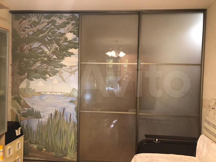 Комната 18 м² в 3-к., 1/9 эт.