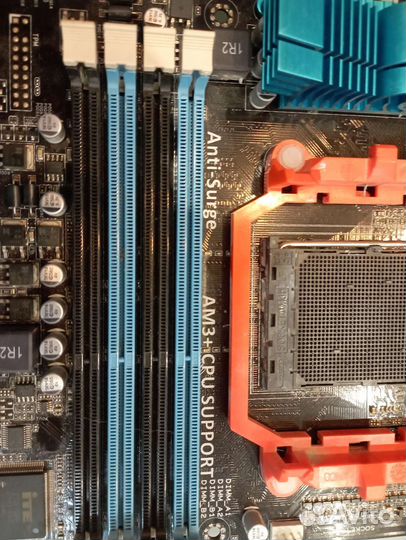 Материнская плата нерабочая am3+