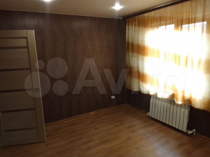 Коттедж 90 м² на участке 6 сот.