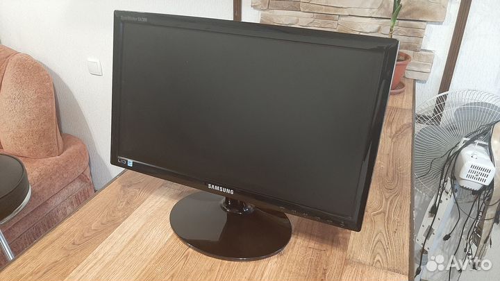 Монитор samsung S19A300B 19 дюймов