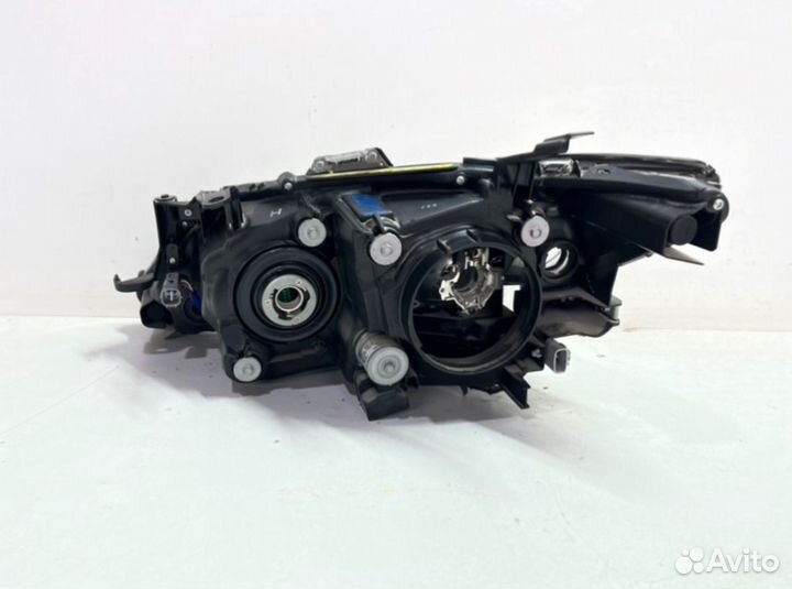 Фара правая Toyota Camry V50 2011-2018 81145-33790