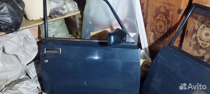 Дверь на ваз 2104