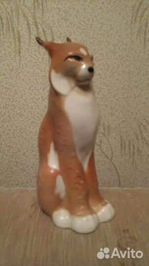 Статуэтка фарфоровая Рысь