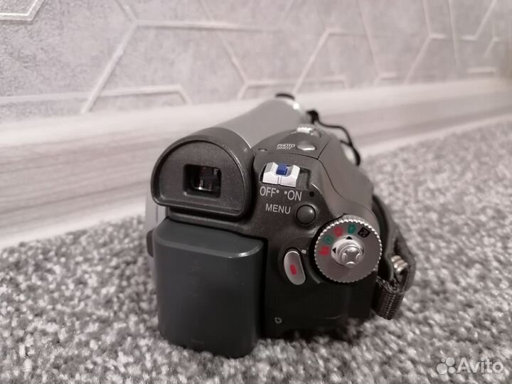 Видеокамера Panasonic NV-GS47