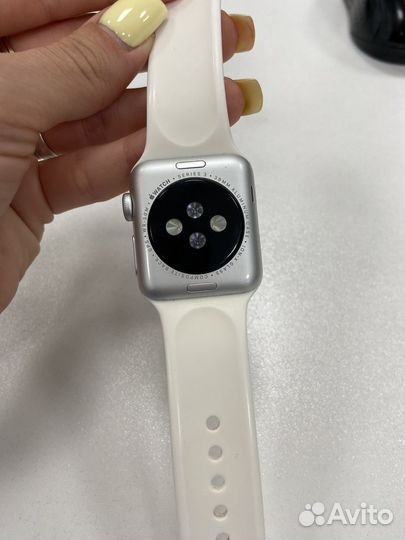 Apple Watch Series 3, 38 мм