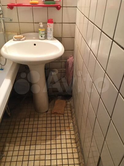 Комната 12 м² в 3-к., 2/9 эт.