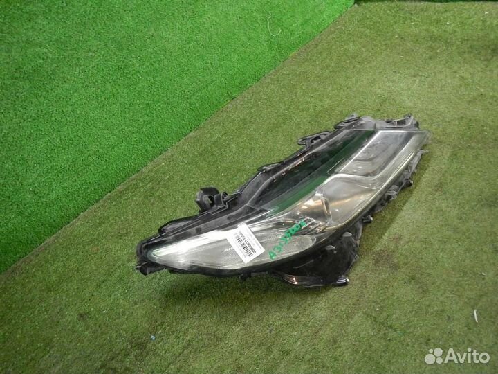 Фара правая Toyota Camry