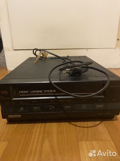 Видеомагнитофон