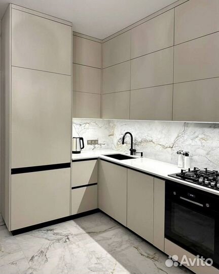 Кухня на заказ под ваши размеры