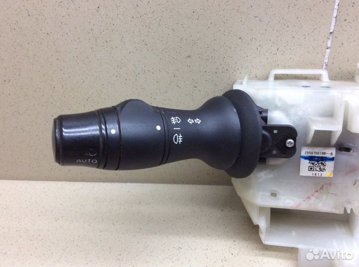 Переключатель подрулевой в сборе Renault Megane 3