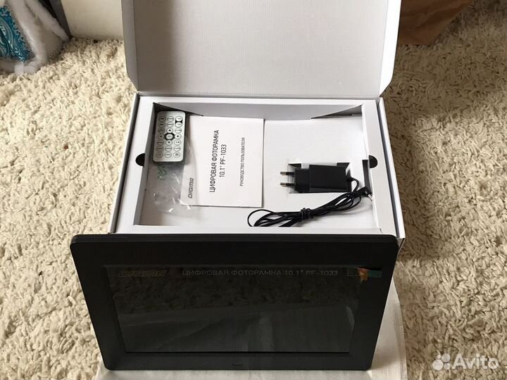 Цифровая фоторамка Digma