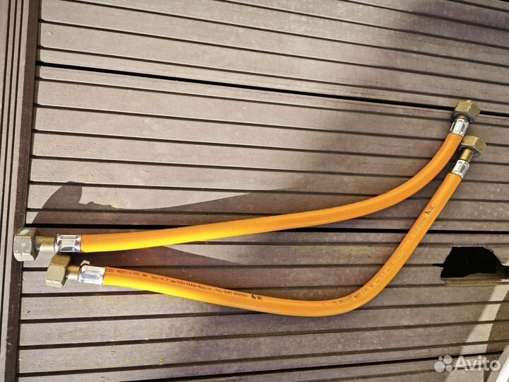 Шкаф на два газовых баллона с фитингами