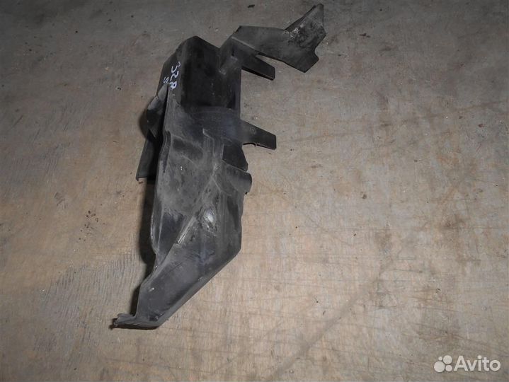 Воздуховод радиатора левый от Ford S-MAX 2006-2015