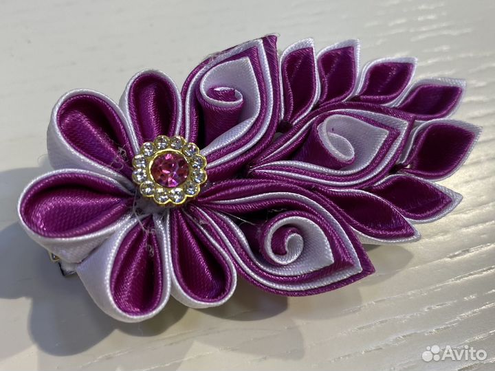 Заколка в технике Канзаши