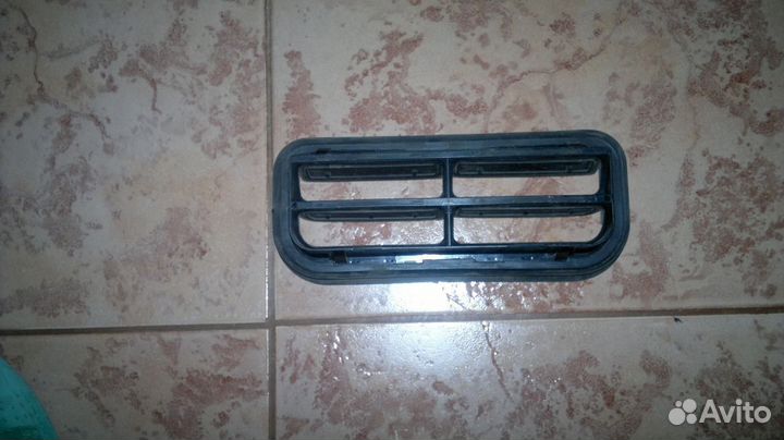 Bentley GT FS клапан вентиляции кузова 3D0819465B