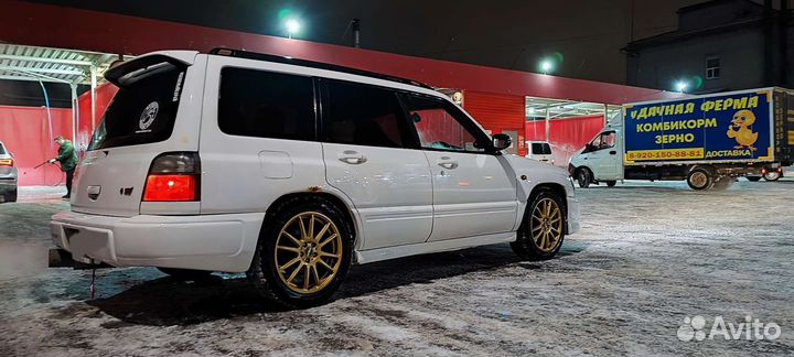 Subaru Forester 2.0 МТ, 1997, 240 000 км