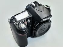 Фотоаппарат Nikon D90 body