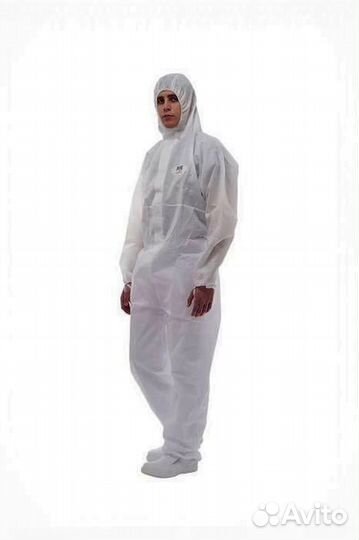 Комбинезон одноразовый защитный