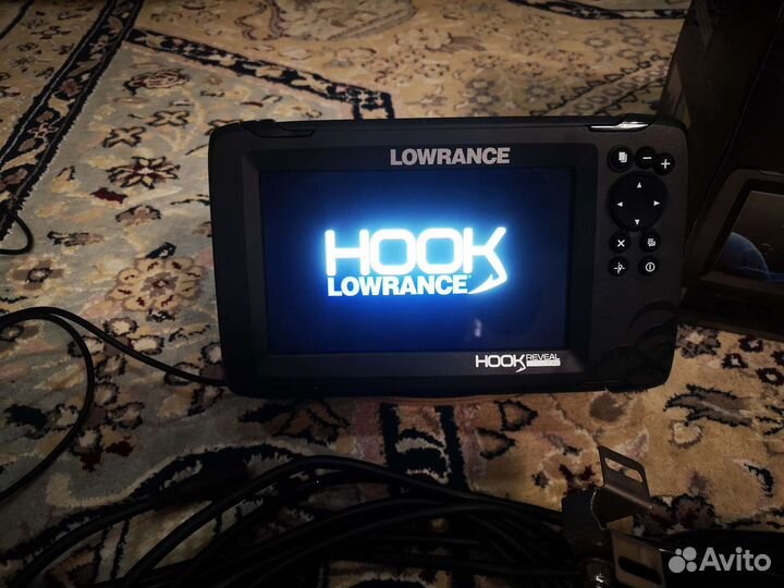 Эхолот lowrance hook reveal 7 83/200 hdi