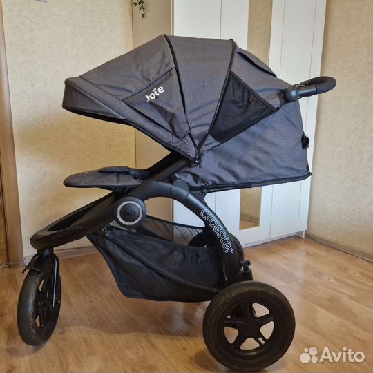 Прогулочная коляска Joie Crosster