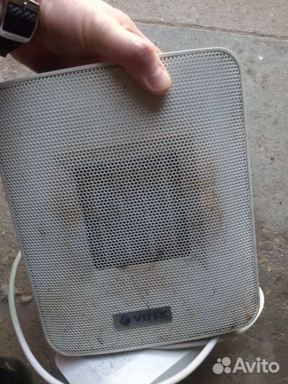 Vitek тепловинтилятор