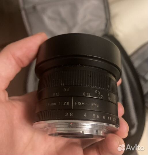 Объектив 7 artisans 7.5 f 2.8