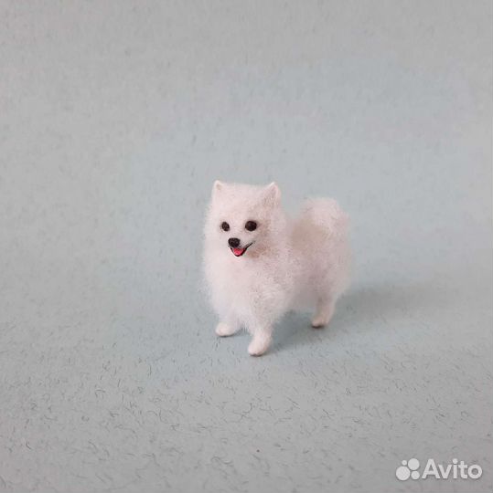 Фигурка белого Померанского шпица, миниатюра 5 см