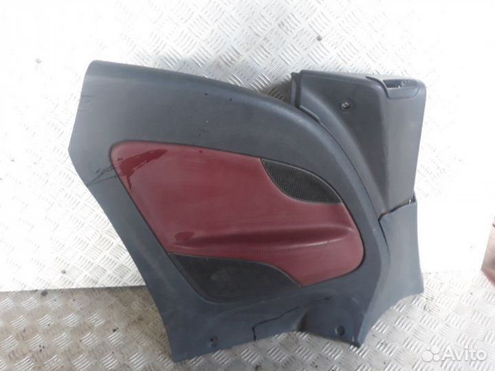 Обшивка боковой стенки лев. зад. Volkswagen Eos