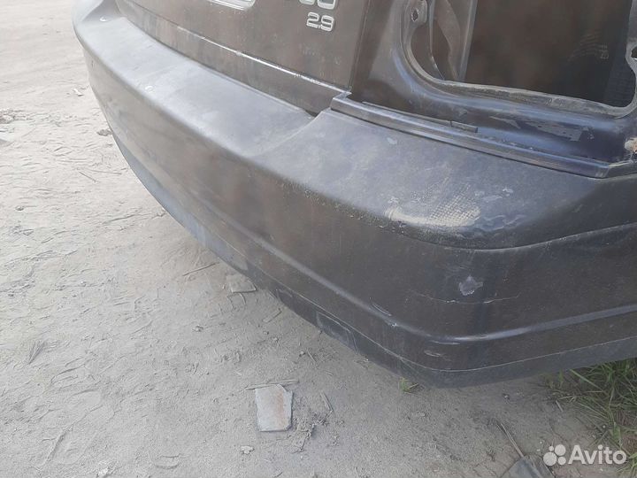 Задний бампер Volvo s80 1999