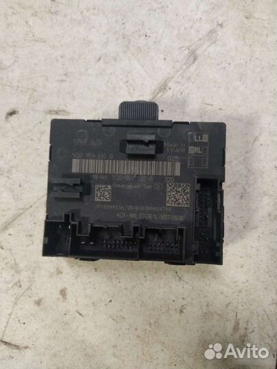 Блок управления двери передний правый Volkswagen