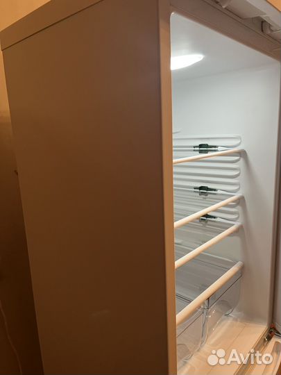 Холодильник Атлант хм-4009-022