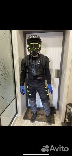 Продам экипировку мотоциклиста