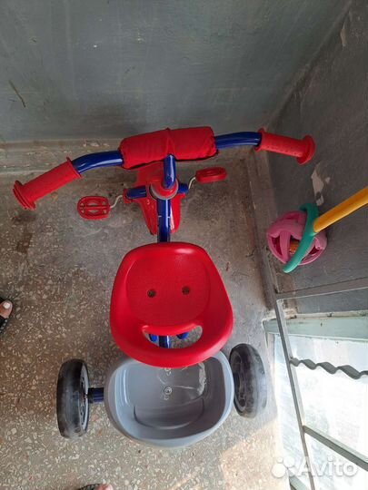 Детский трехколесный велосипед новый