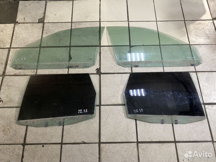 Стекло боковое Audi A4 B5 универсал