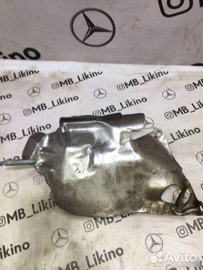 Защитный экран стартера Mercedes-Benz S-Класс W221