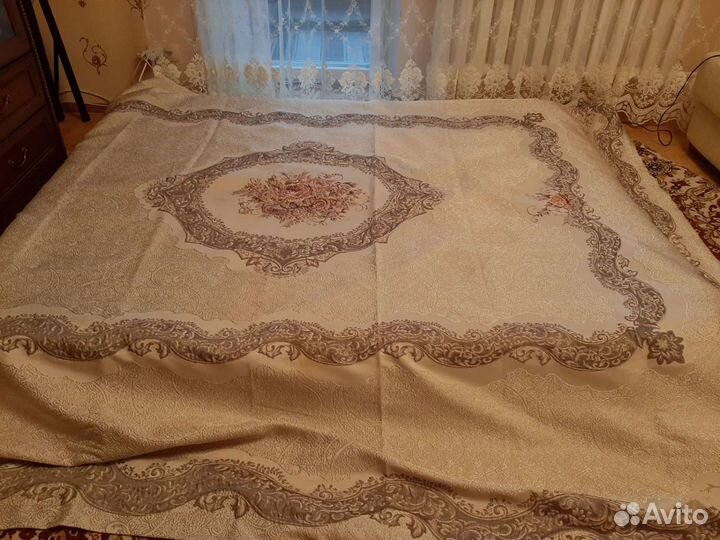 Покрывало на 2 х спальную кровать
