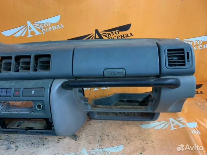 Торпедо УАЗ Патриот 2 2009