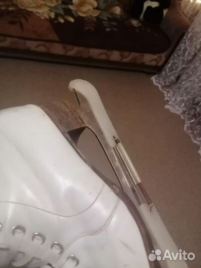 Коньки женские, 37 р