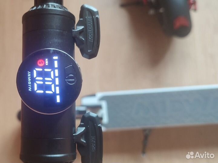 Электросамокат midway yamata 0810 пробег 400 км