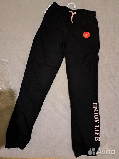 Спортивные штаны