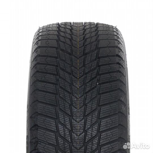 Roadstone Winguard Ice Plus 235/45 R17 97T