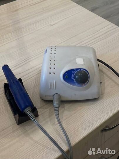 Машинка для маникюра strong 210