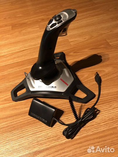 Джойстик Logitech Freedom 2.4 Cordless