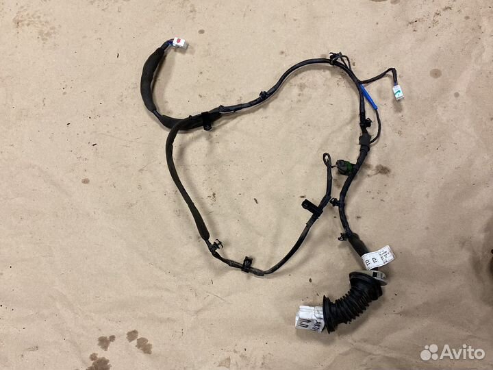 Проводка передней правой двери Шевроле Авео Т250