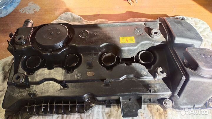 Клапанная крышка на бмв дв. N45