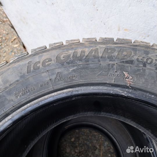 Yokohama Ice Guard G075 255/55 R18