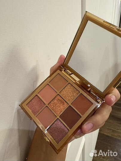 Huda beauty тени nude medium